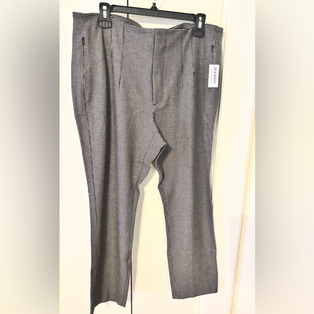 Women’s high rise houndstooth work pants